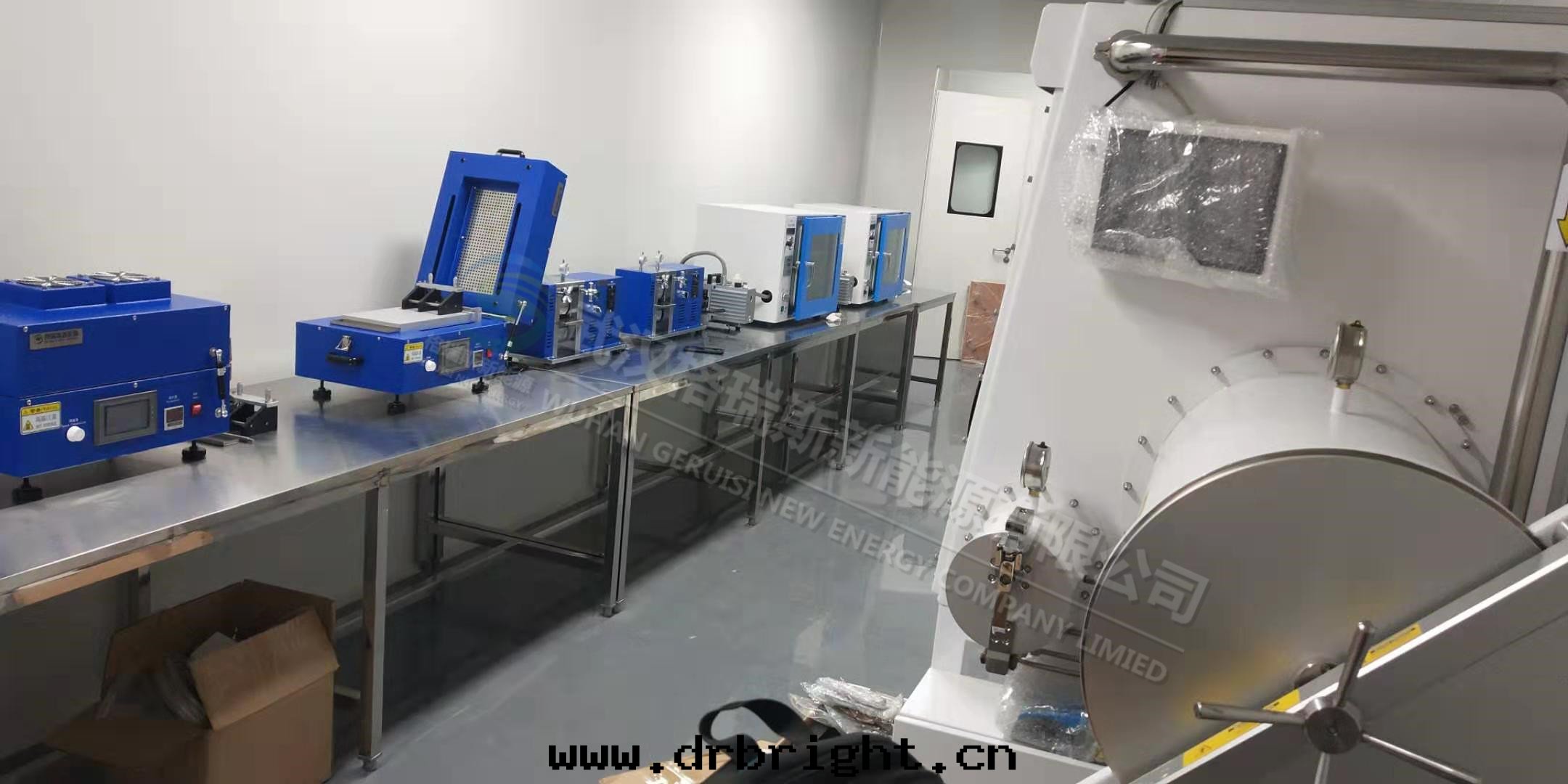 纽扣(kòu)電(diàn)池实验(yàn)線(xiàn)得到(dào)客戶的(de)好(hǎo)評