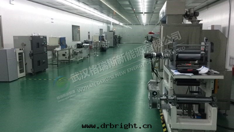 整體(tǐ)个(gè)实验(yàn)室(shì)的(de)裝(zhuāng)修和(hé)软(ruǎn)包(bāo)電(diàn)池实验(yàn)線(xiàn)客戶反(fǎn)映